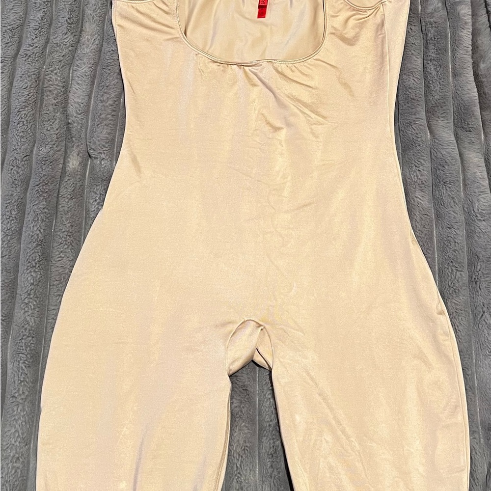 SPANX BODYSUIT SHAPEWEAR NUDE BEIGE XL FAJA SMOOTHING SHAPER